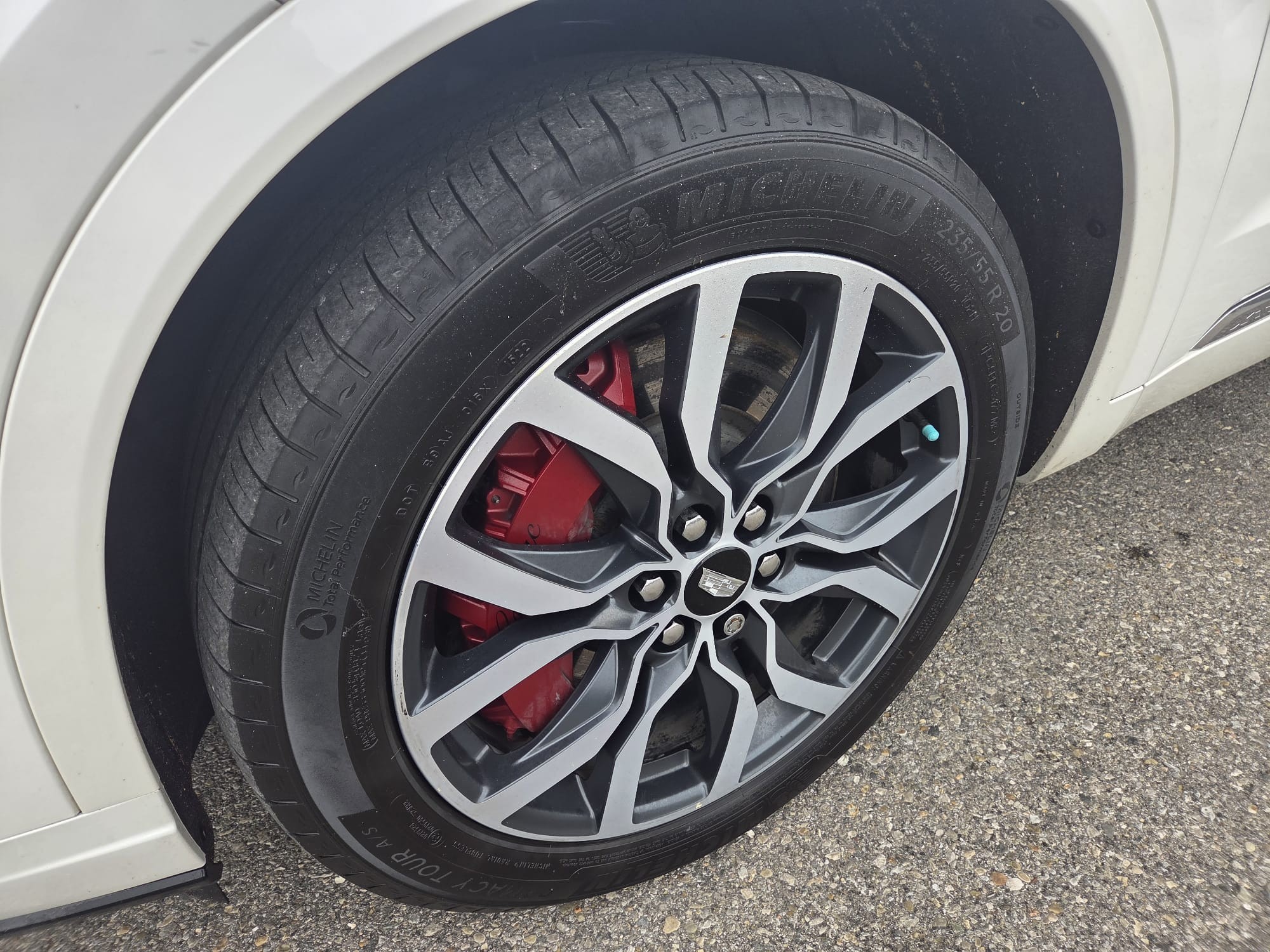 used 2022 Cadillac XT6 car, priced at $44,900