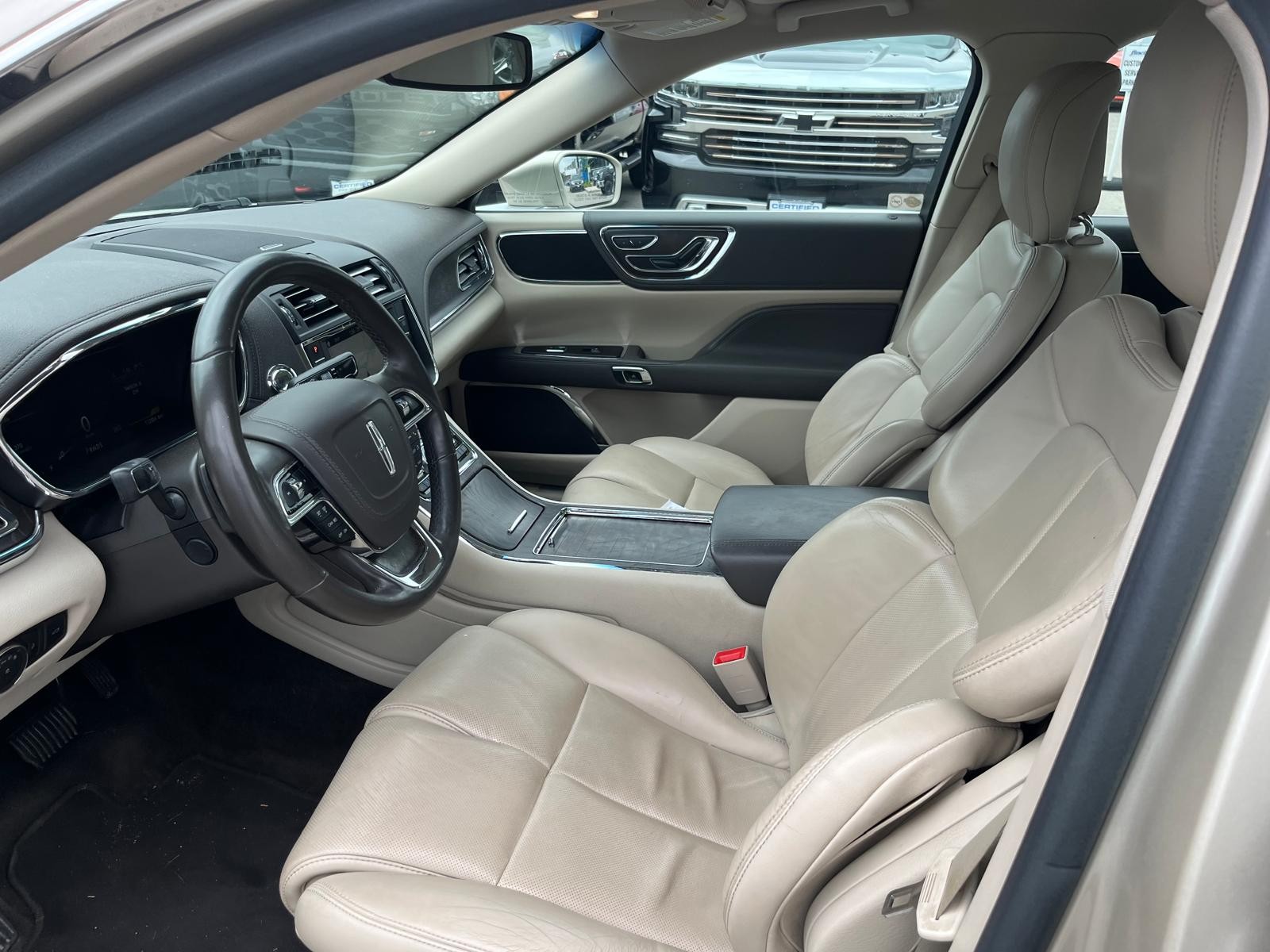 used 2017 Lincoln Continental car, priced at $21,499