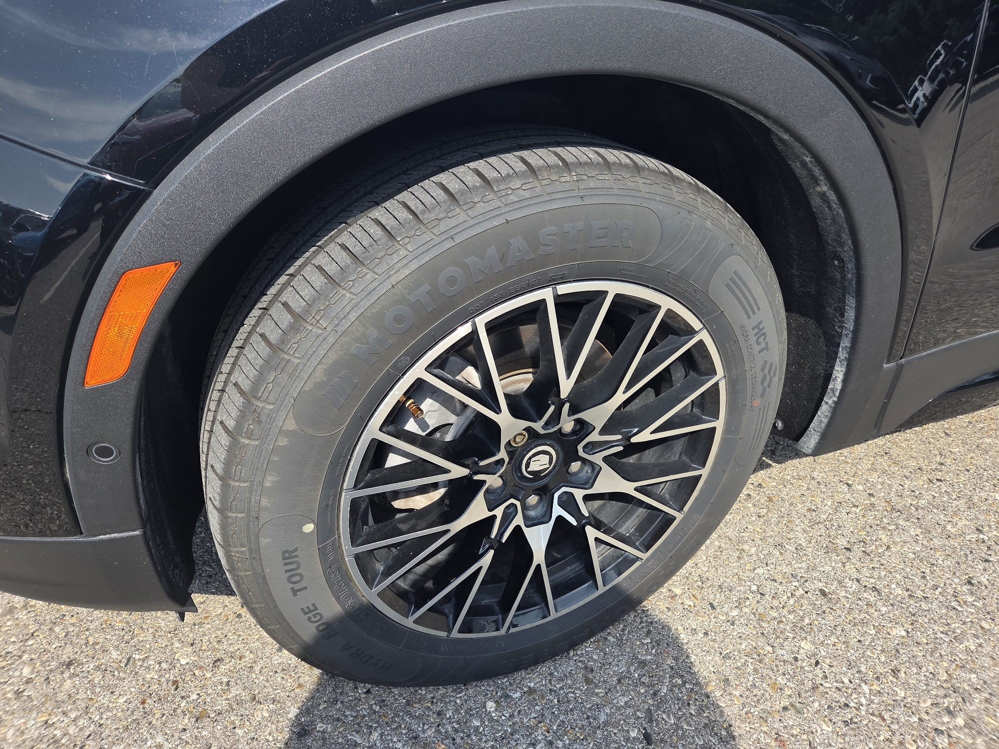 used 2022 Cadillac XT4 car, priced at $37,699