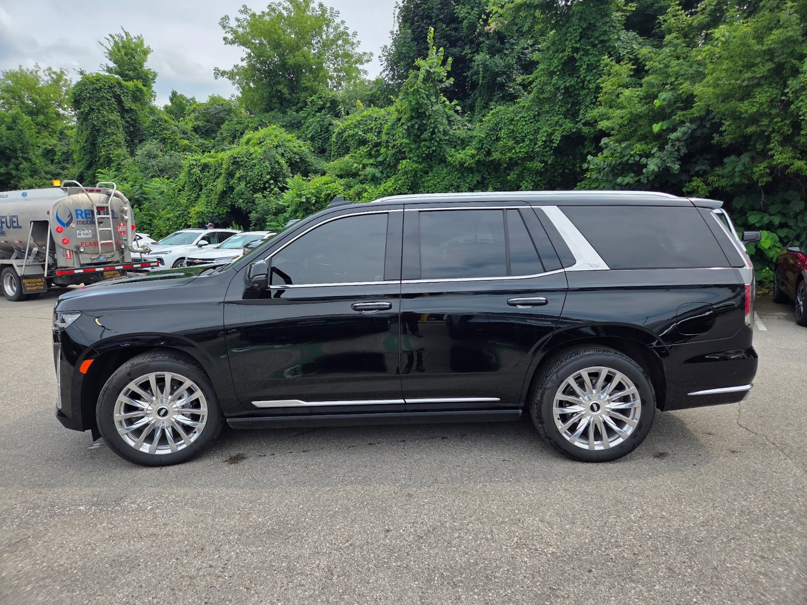 used 2023 Cadillac Escalade car, priced at $99,314