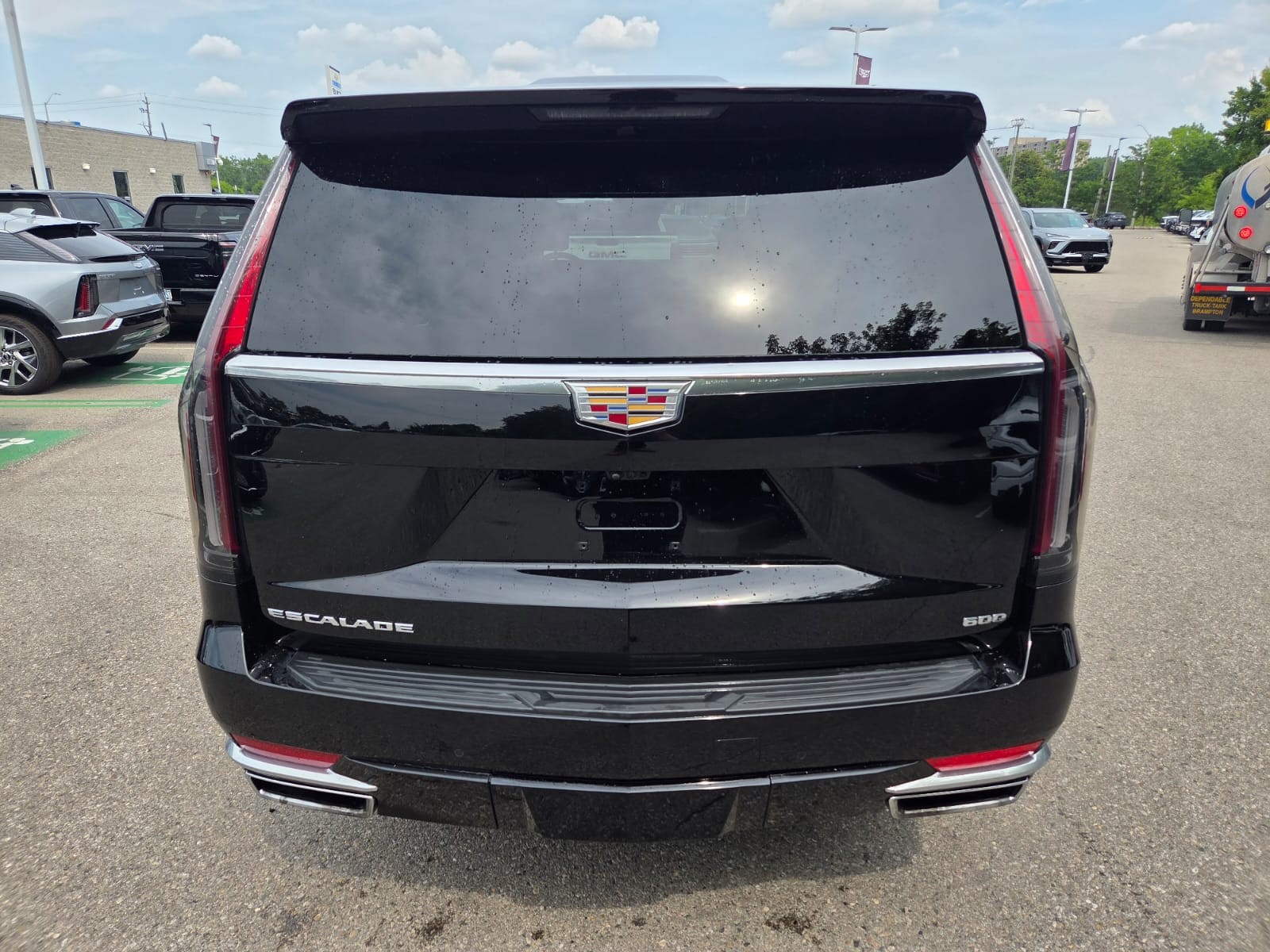 used 2023 Cadillac Escalade car, priced at $99,314
