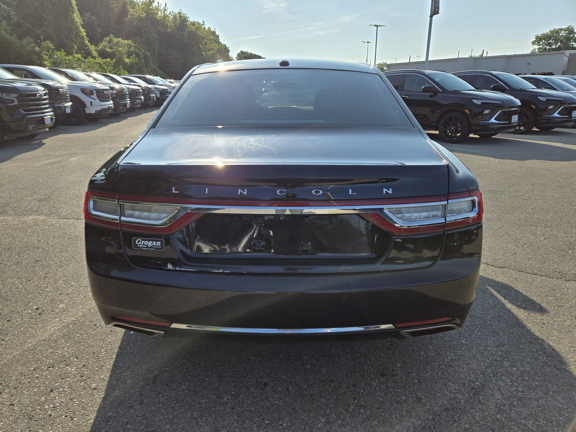 used 2017 Lincoln Continental car, priced at $5,998