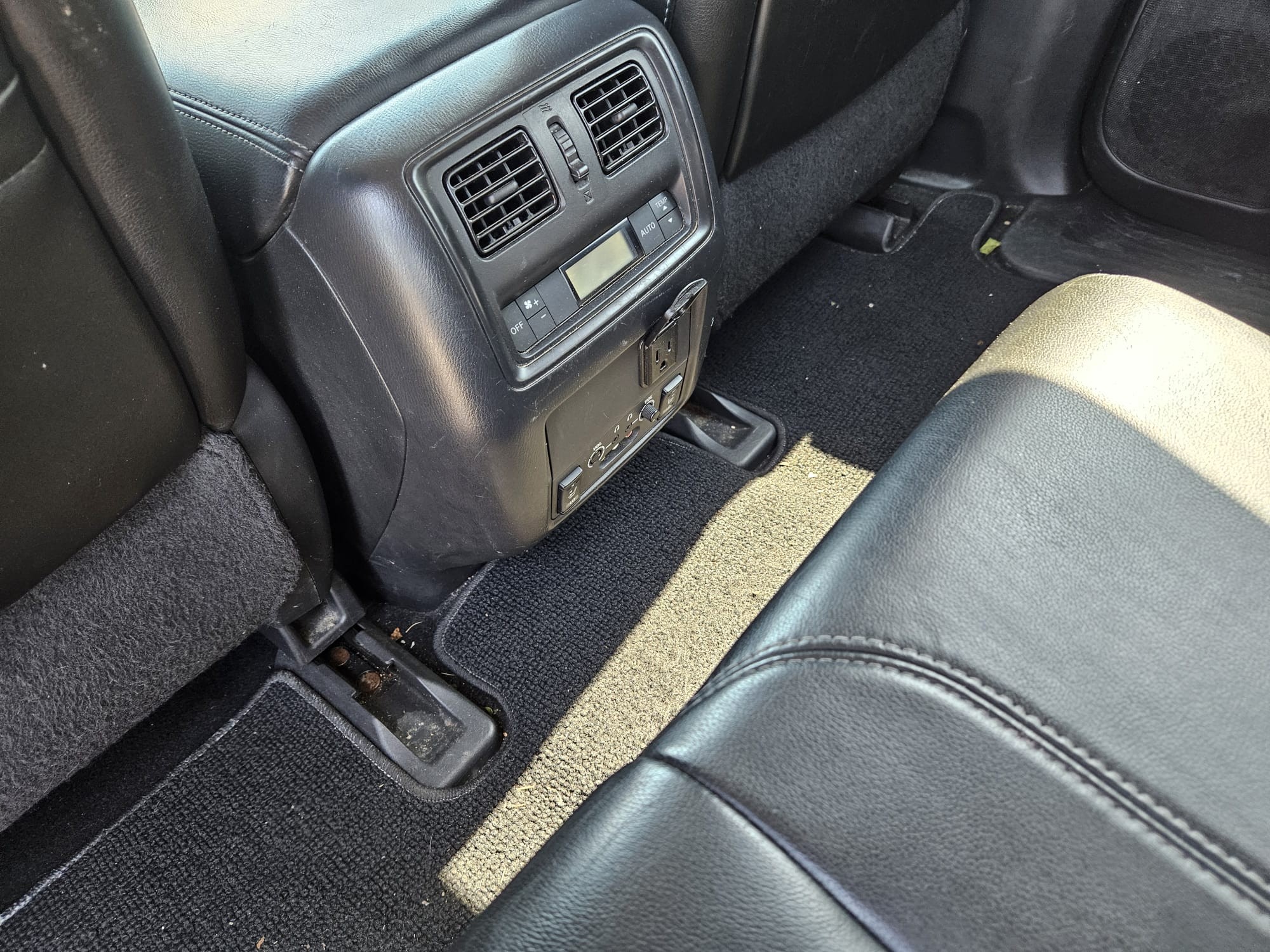 used 2013 Nissan Pathfinder car, priced at $5,998
