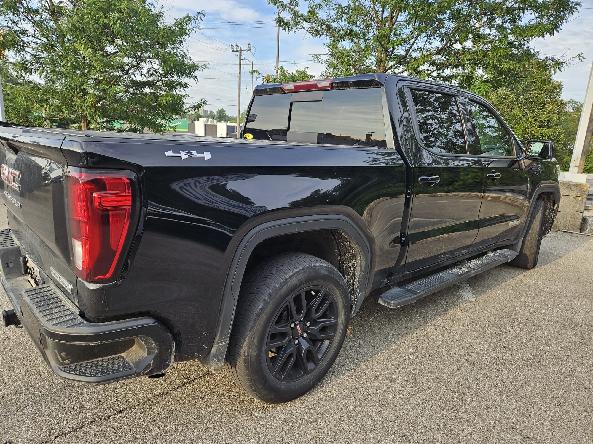 used 2021 GMC Sierra 1500 car, priced at $47,488