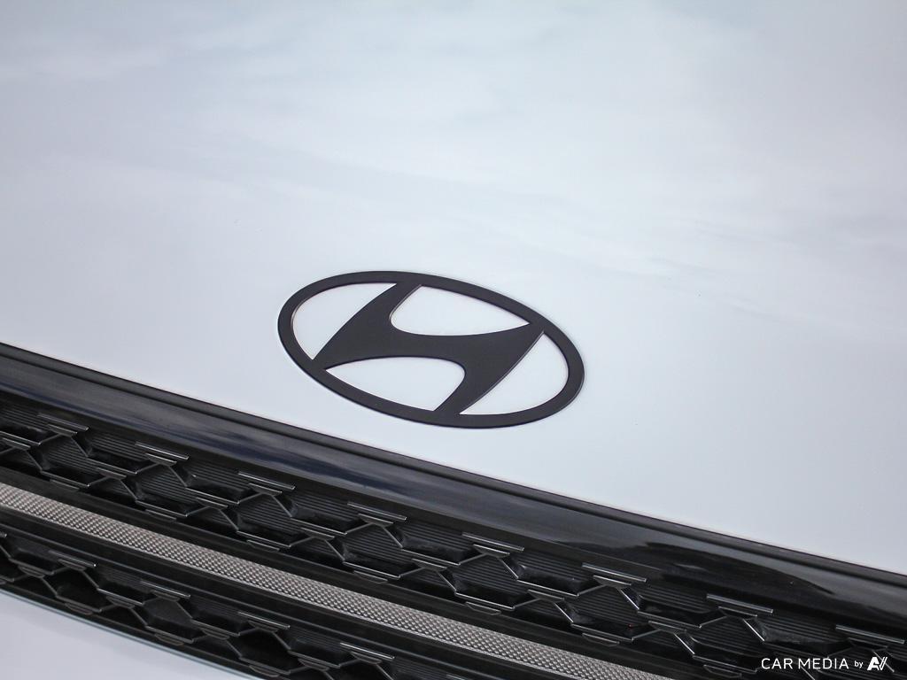 used 2025 Hyundai Santa Fe car, priced at $55,597