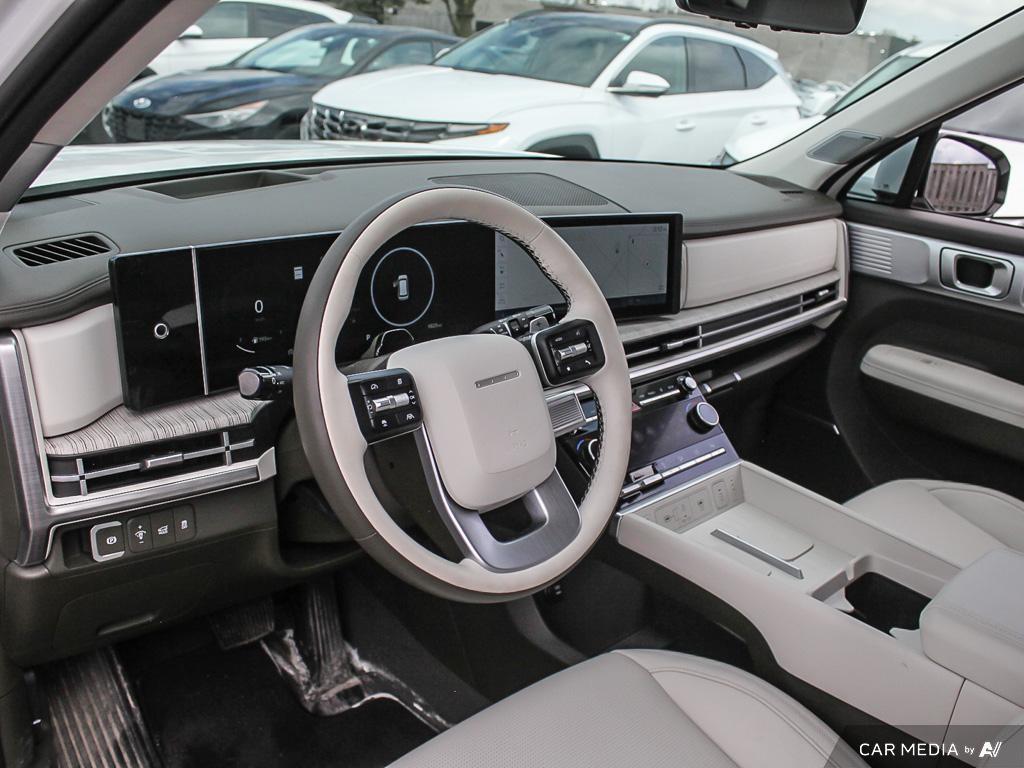 used 2025 Hyundai Santa Fe car, priced at $55,597