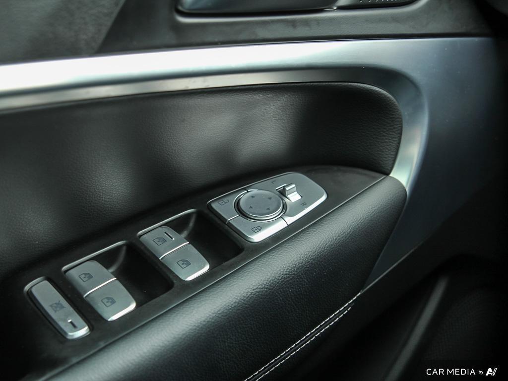 used 2019 Genesis G70 car, priced at $20,597