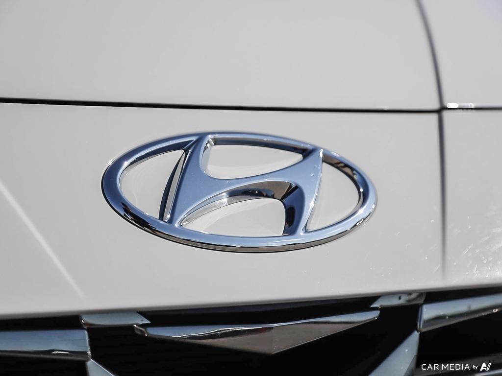used 2022 Hyundai Elantra car, priced at $25,597