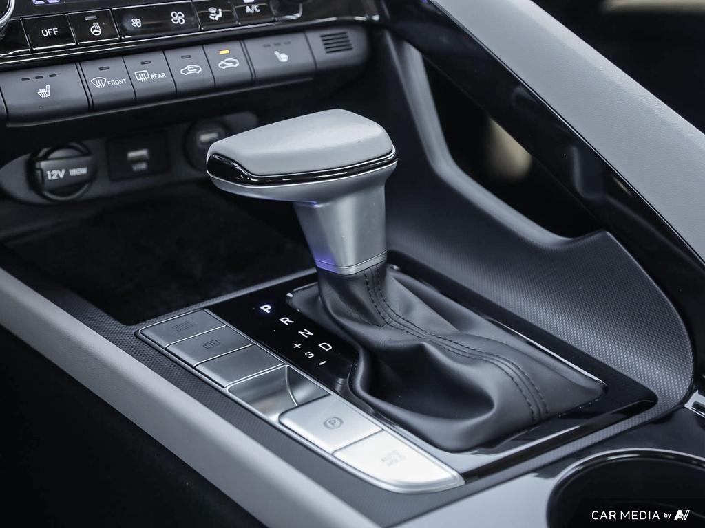 used 2022 Hyundai Elantra car, priced at $25,597