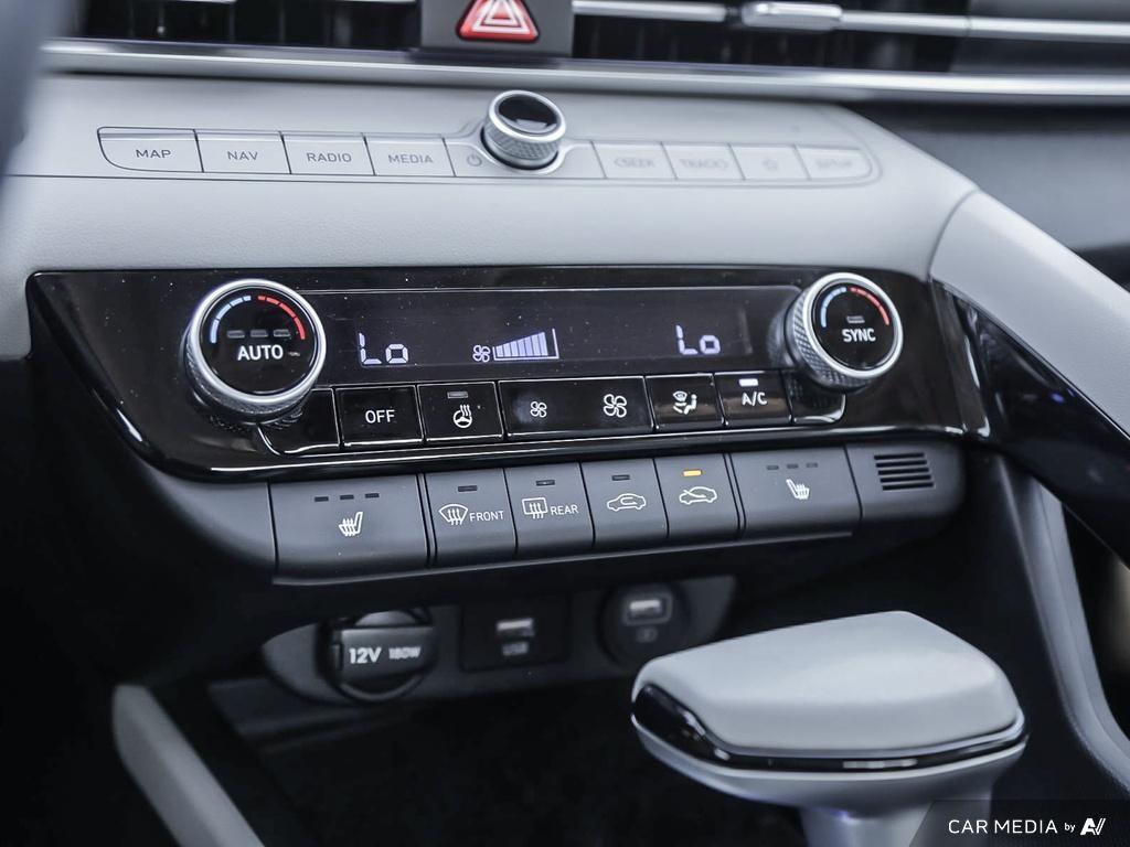 used 2022 Hyundai Elantra car, priced at $25,597