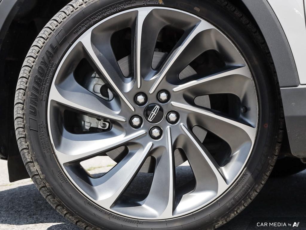 used 2019 Lincoln Nautilus car, priced at $34,597