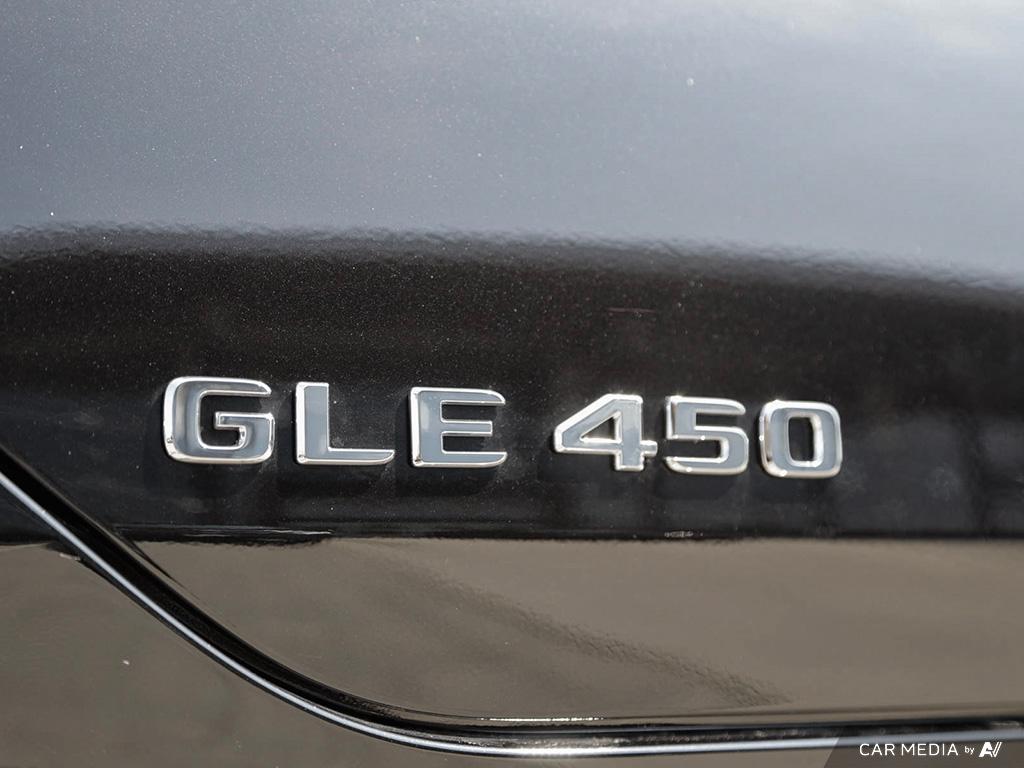 new 2025 Mercedes-Benz GLE 450 car, priced at $120,428
