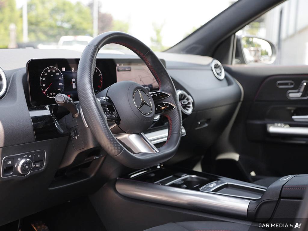 used 2025 Mercedes-Benz GLA 250 car, priced at $58,997
