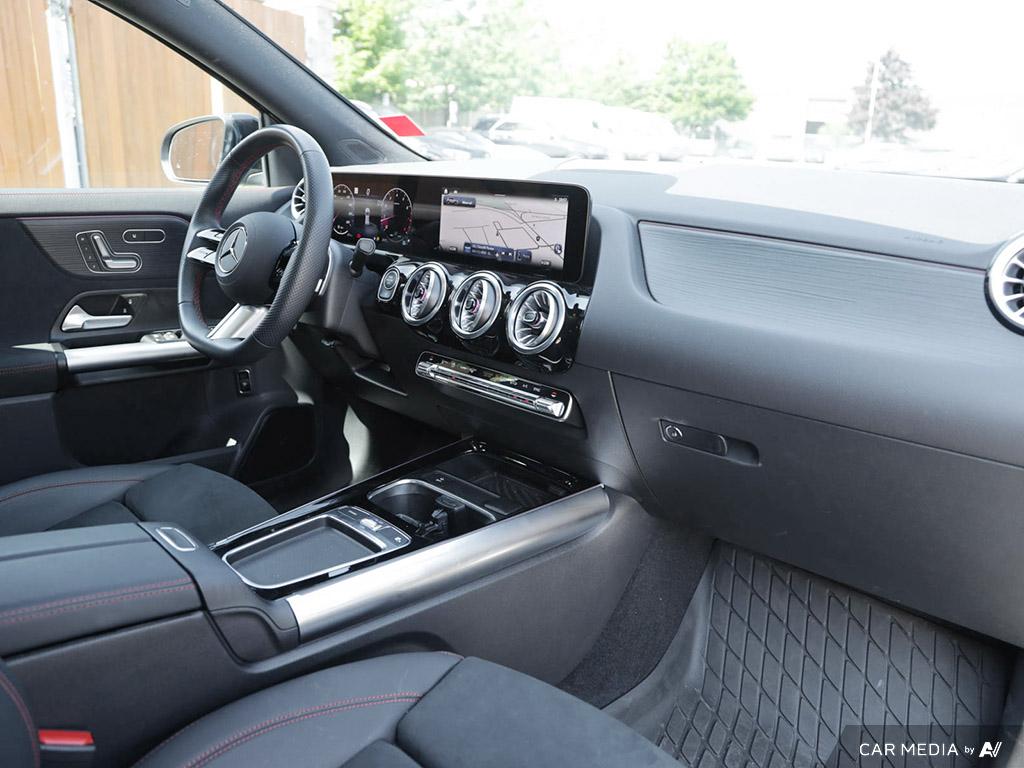 used 2025 Mercedes-Benz GLA 250 car, priced at $58,997