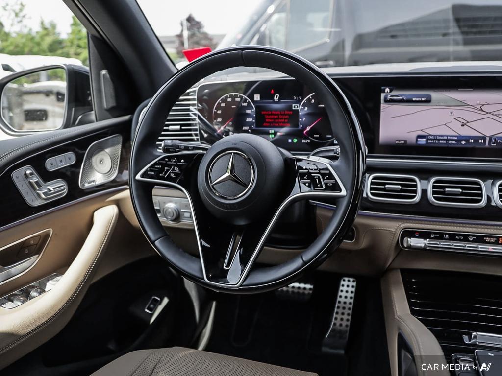 new 2025 Mercedes-Benz GLS 450 car, priced at $147,552