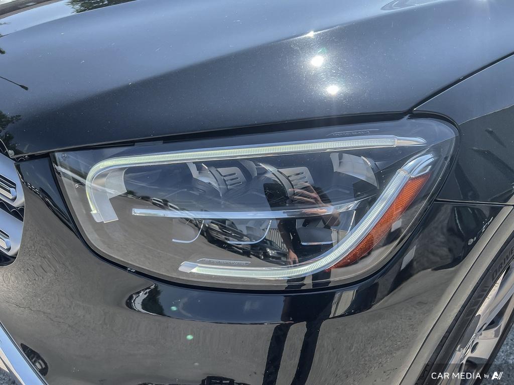 used 2021 Mercedes-Benz GLC 300 car, priced at $37,900