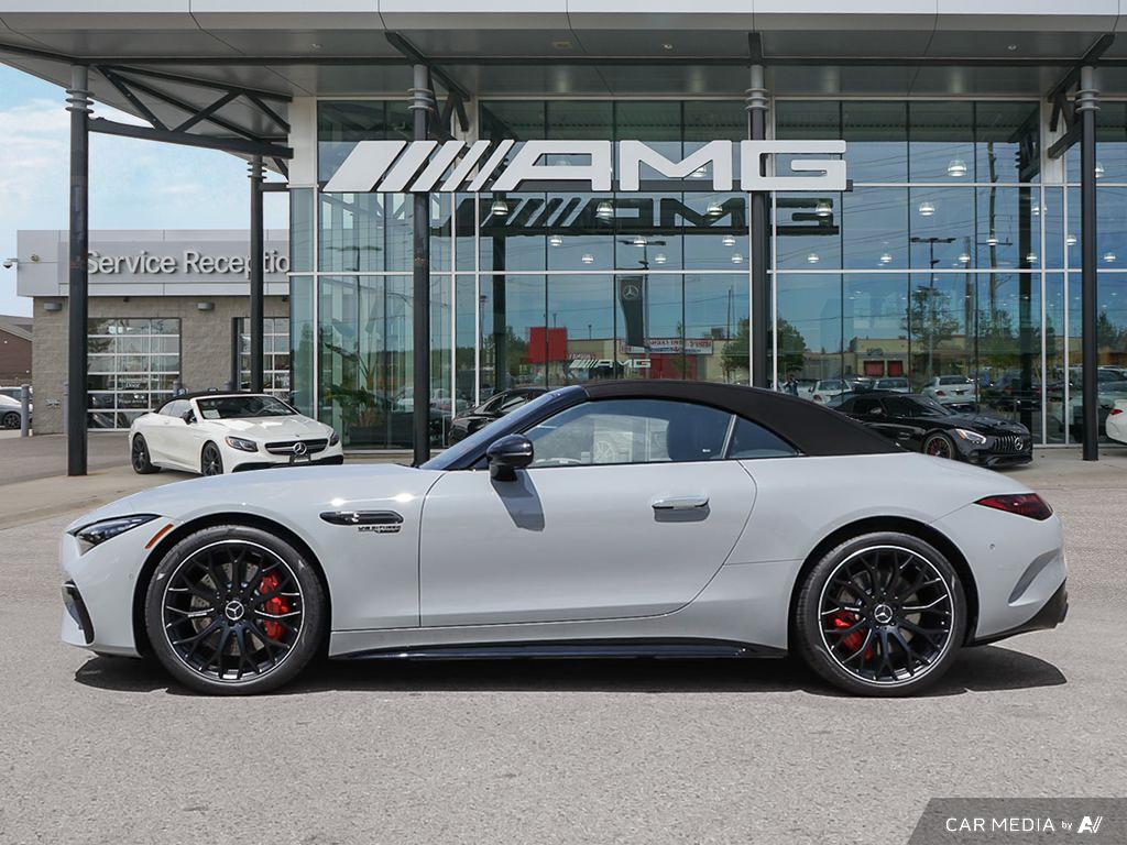 new 2025 Mercedes-Benz AMG SL 55 car, priced at $208,843
