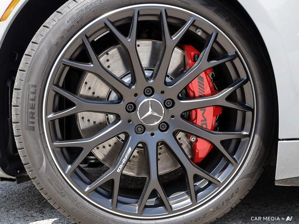 new 2025 Mercedes-Benz AMG SL 55 car, priced at $208,843