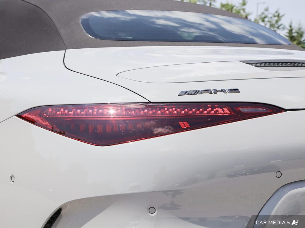 new 2025 Mercedes-Benz AMG SL 55 car, priced at $208,843