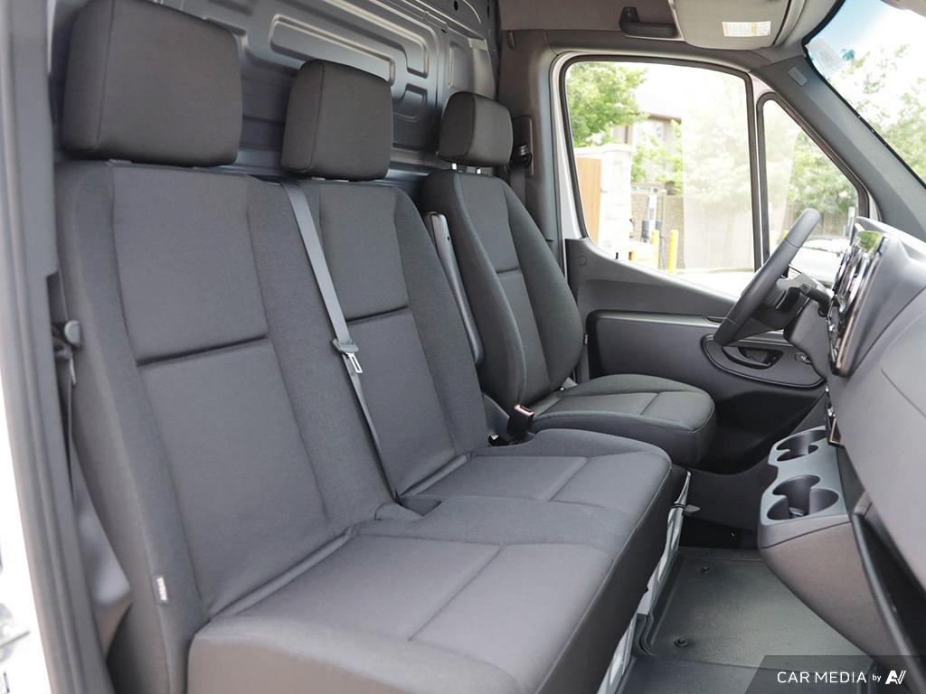 new 2025 Mercedes-Benz Sprinter 2500 car, priced at $78,136