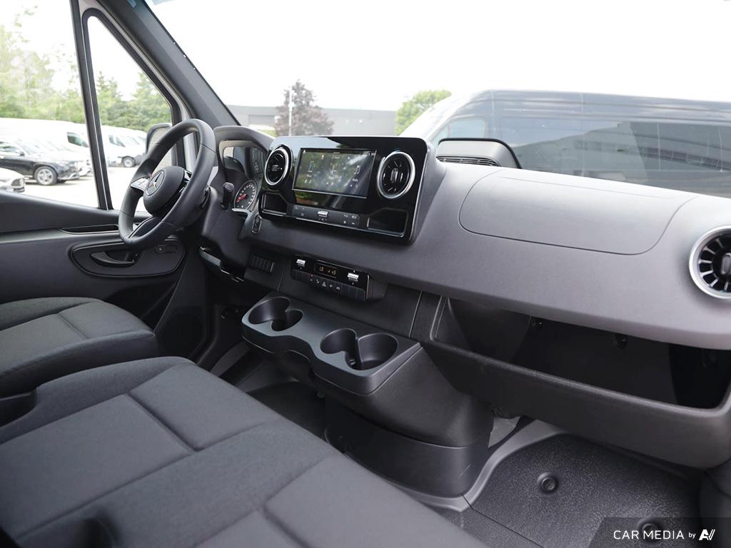 new 2025 Mercedes-Benz Sprinter 2500 car, priced at $78,136