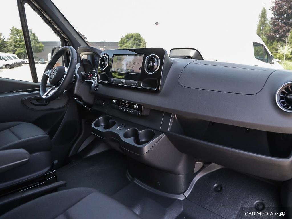 new 2025 Mercedes-Benz Sprinter 3500 car, priced at $105,352