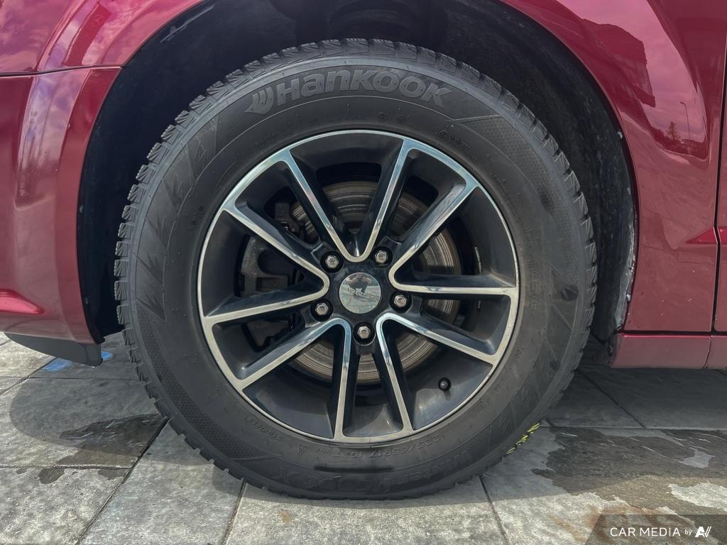 used 2019 Dodge Grand Caravan car, priced at $20,694