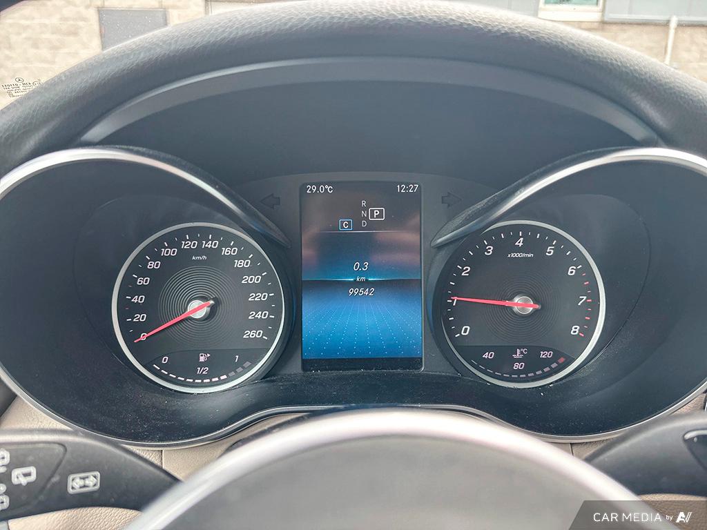used 2022 Mercedes-Benz GLC 300 car, priced at $37,900