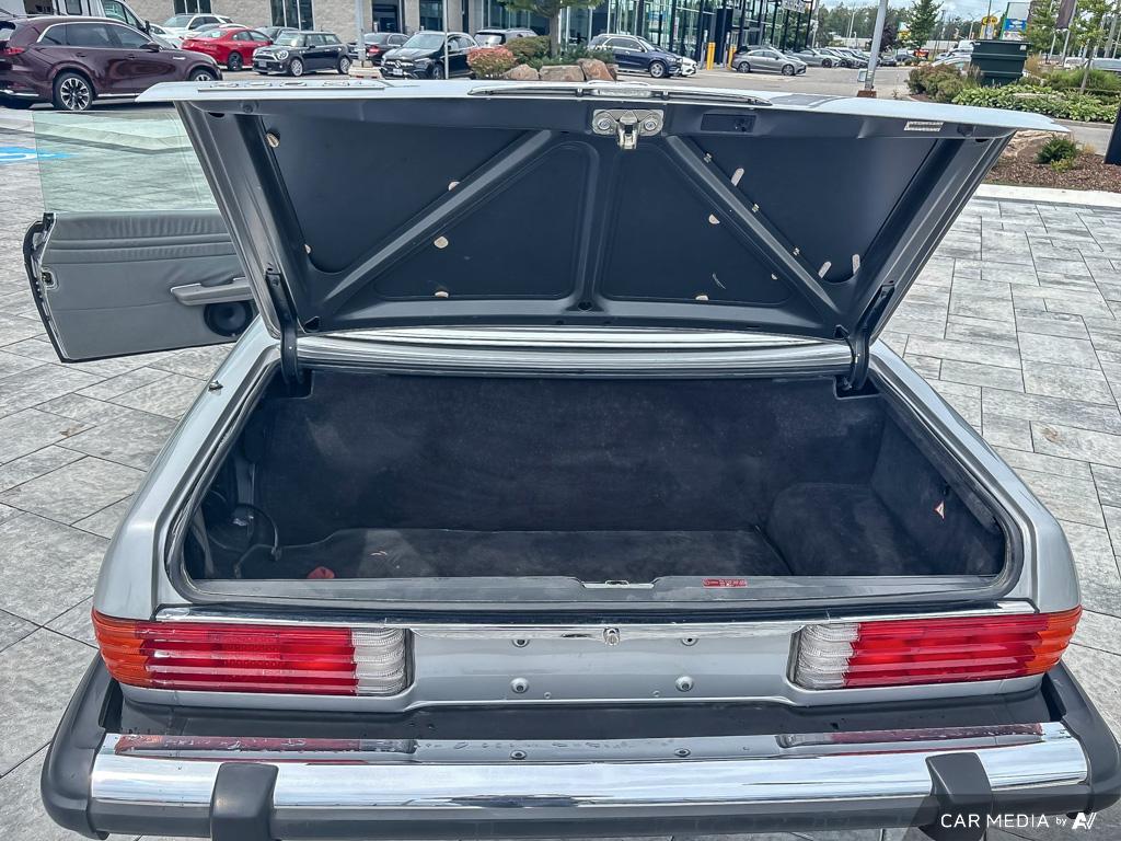 used 1989 Mercedes-Benz 560SL car, priced at $32,900