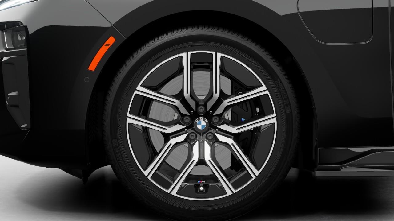 new 2025 BMW 750e car, priced at $165,838