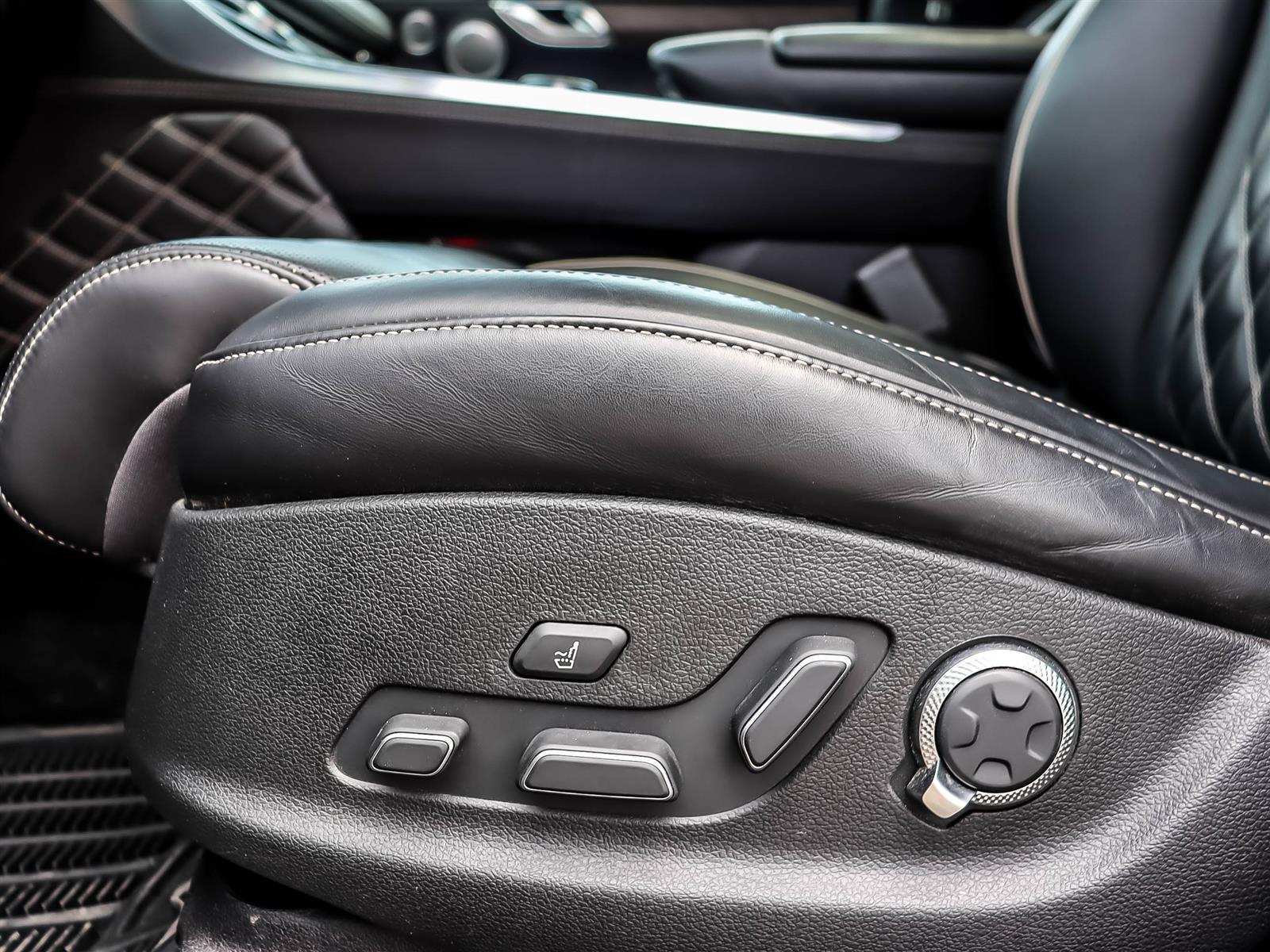 used 2022 Genesis GV80 car, priced at $47,479