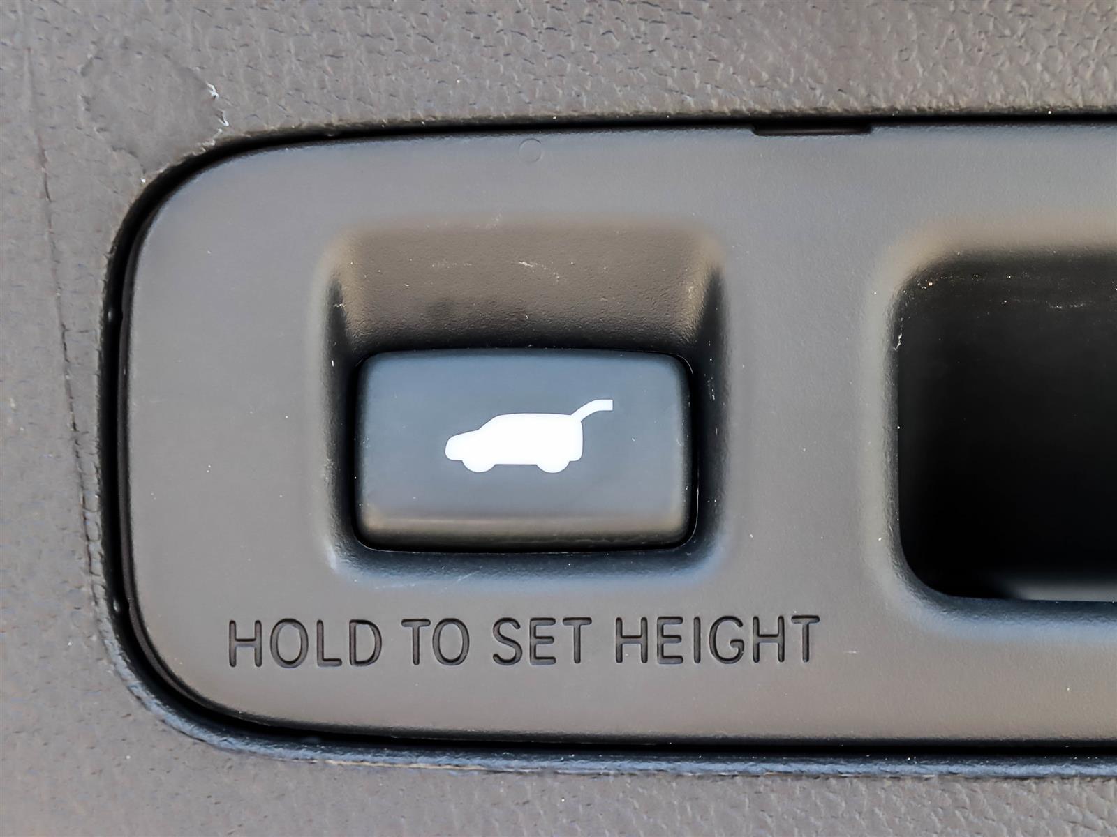used 2020 Honda CR-V car, priced at $28,888