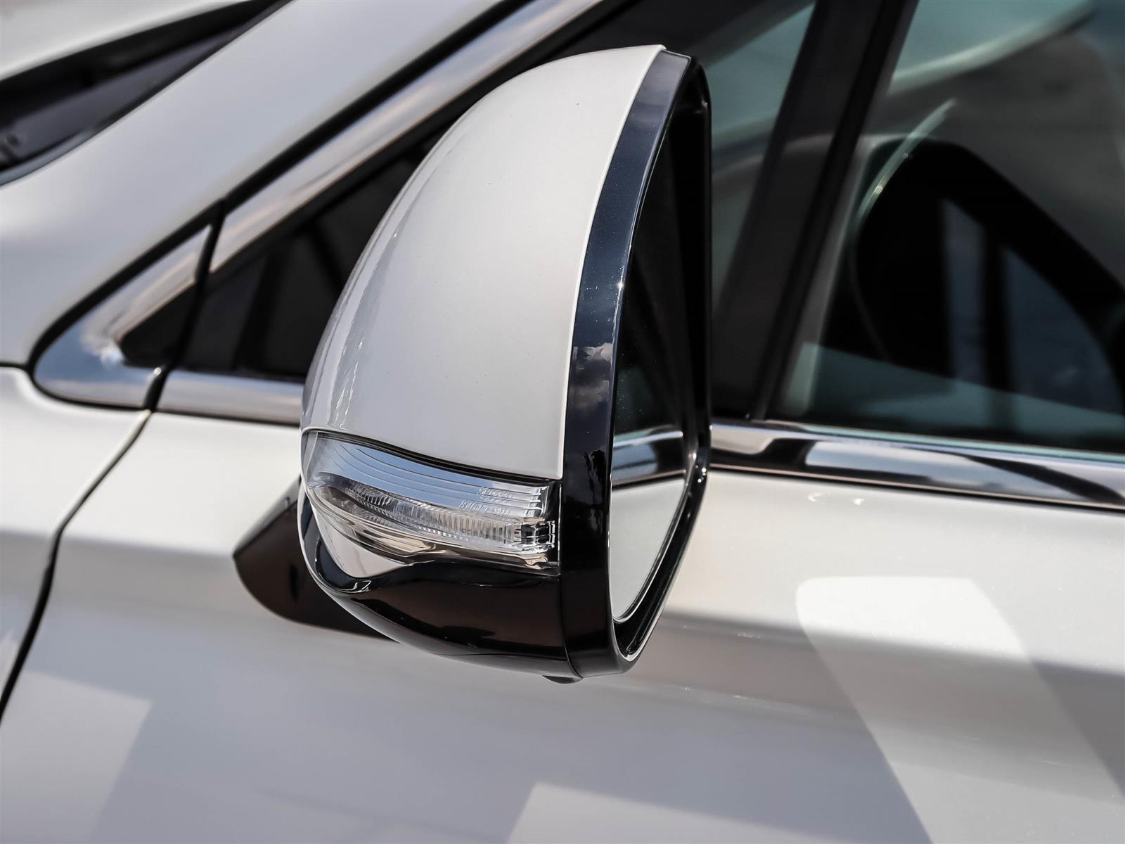 used 2022 Hyundai Santa Fe car, priced at $28,888