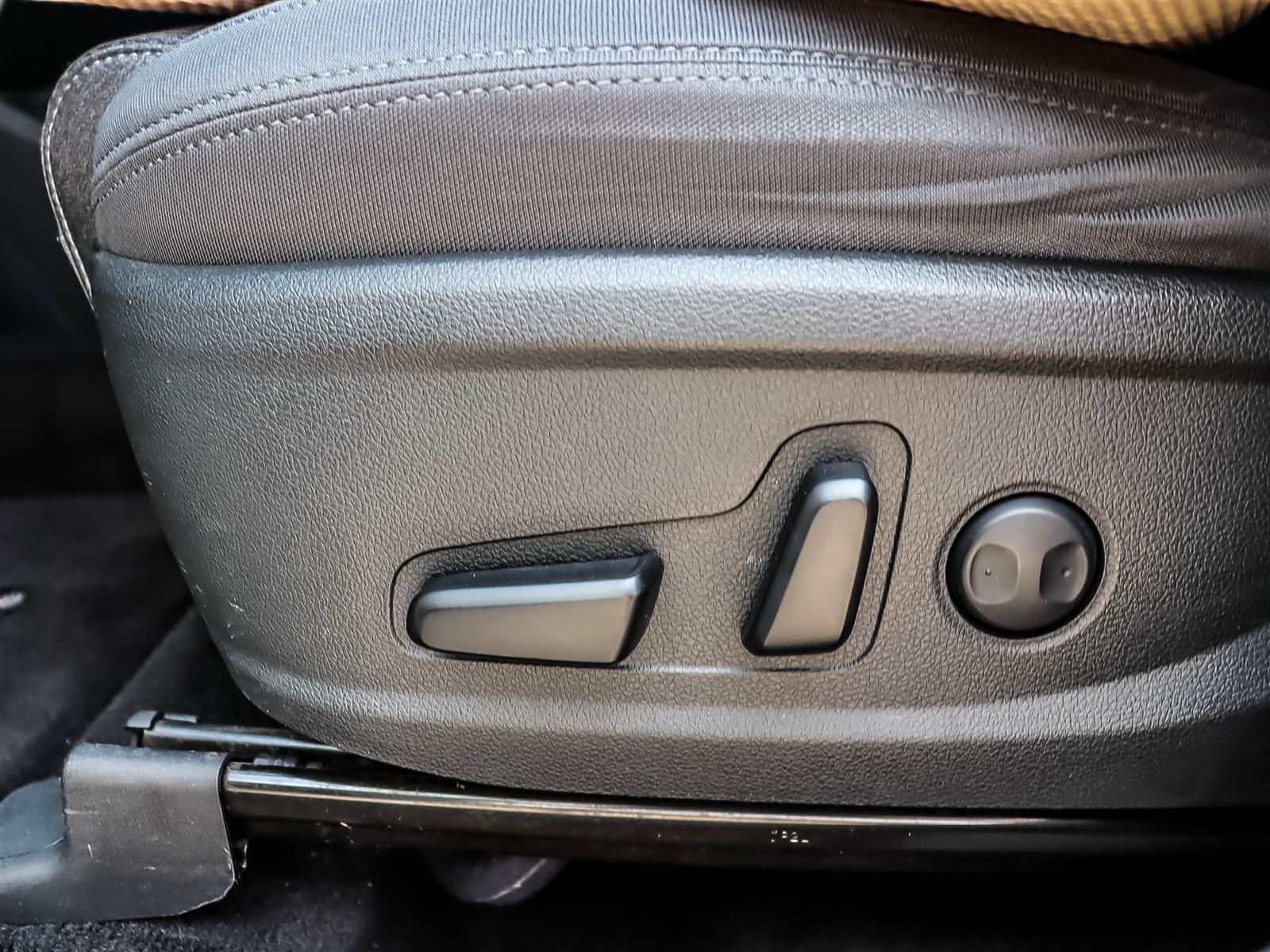 used 2022 Hyundai Santa Fe car, priced at $28,888