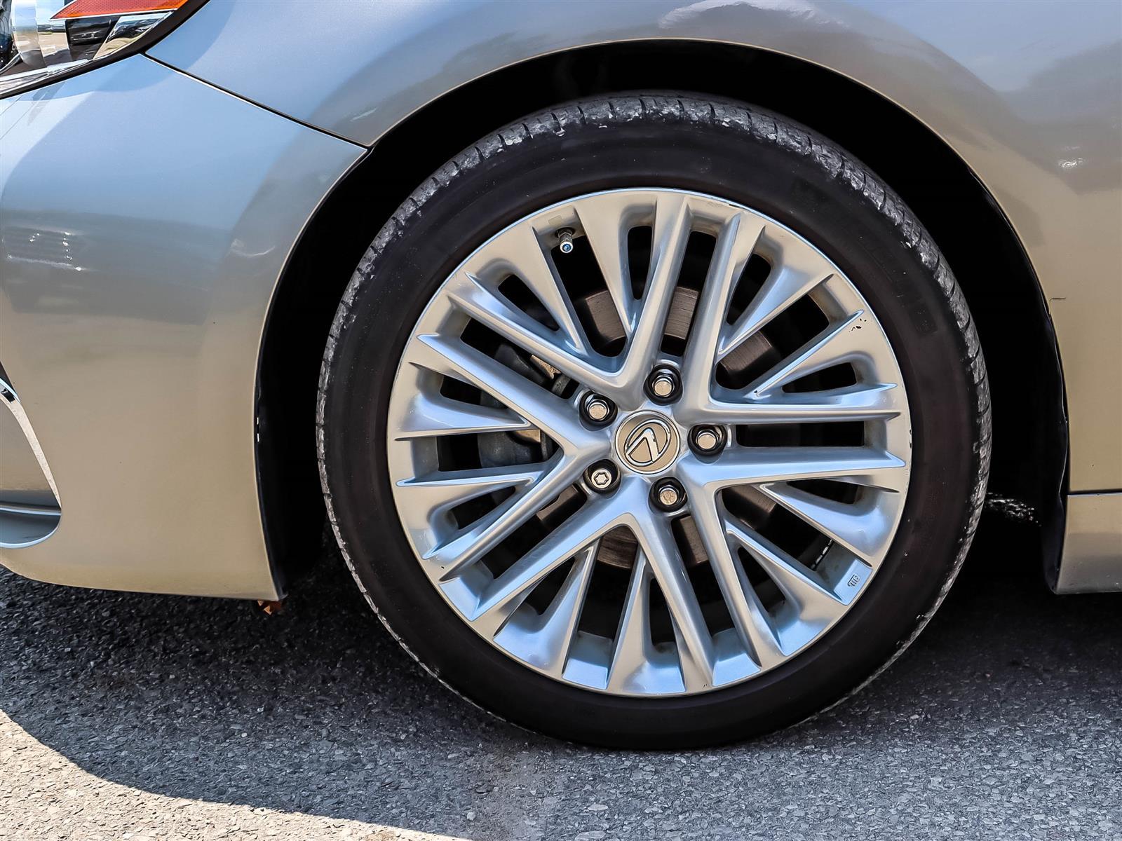 used 2016 Lexus ES 350 car, priced at $25,999