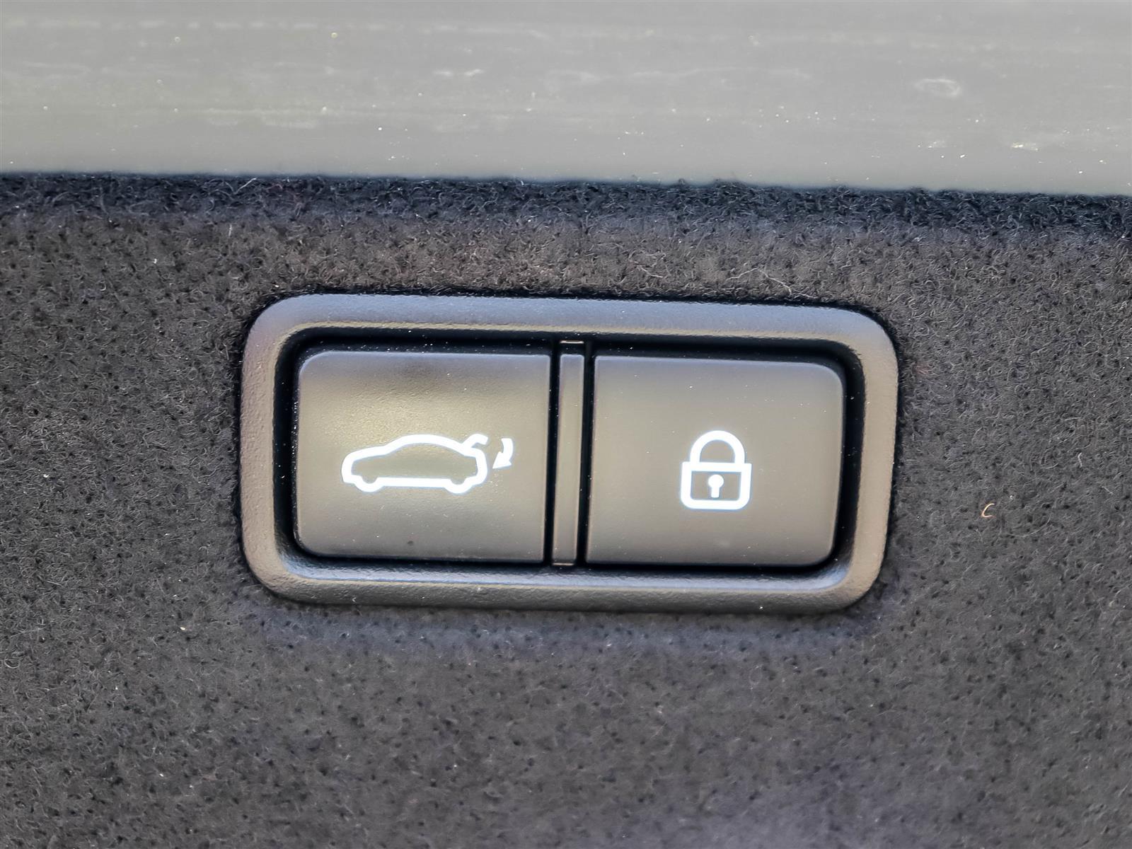 used 2020 Genesis G80 car, priced at $29,999