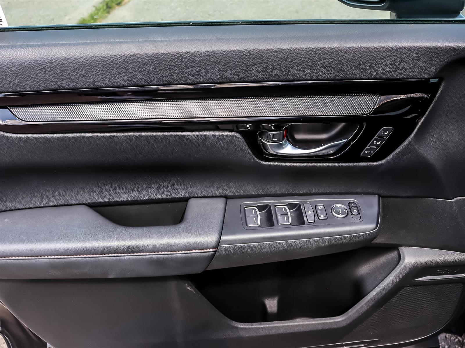 used 2023 Honda CR-V Hybrid car, priced at $41,888