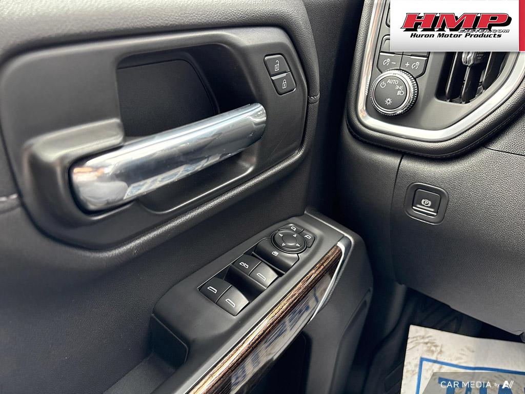 used 2021 GMC Sierra 1500 car, priced at $47,284