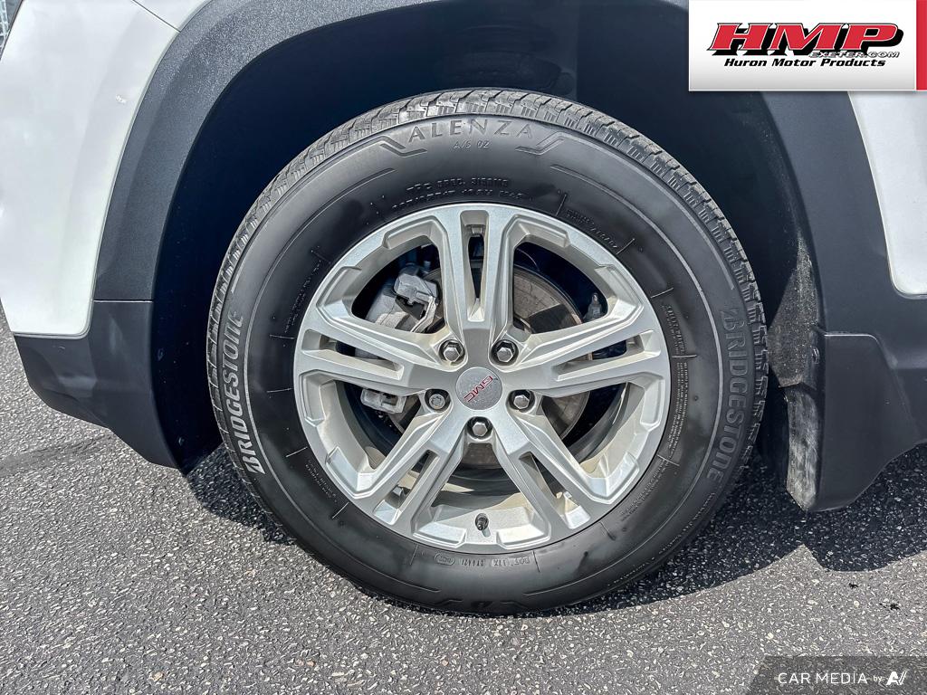 used 2022 GMC Terrain car, priced at $27,284
