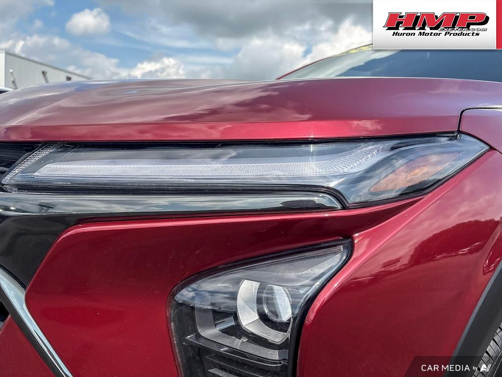 used 2024 Chevrolet Trax car, priced at $28,284