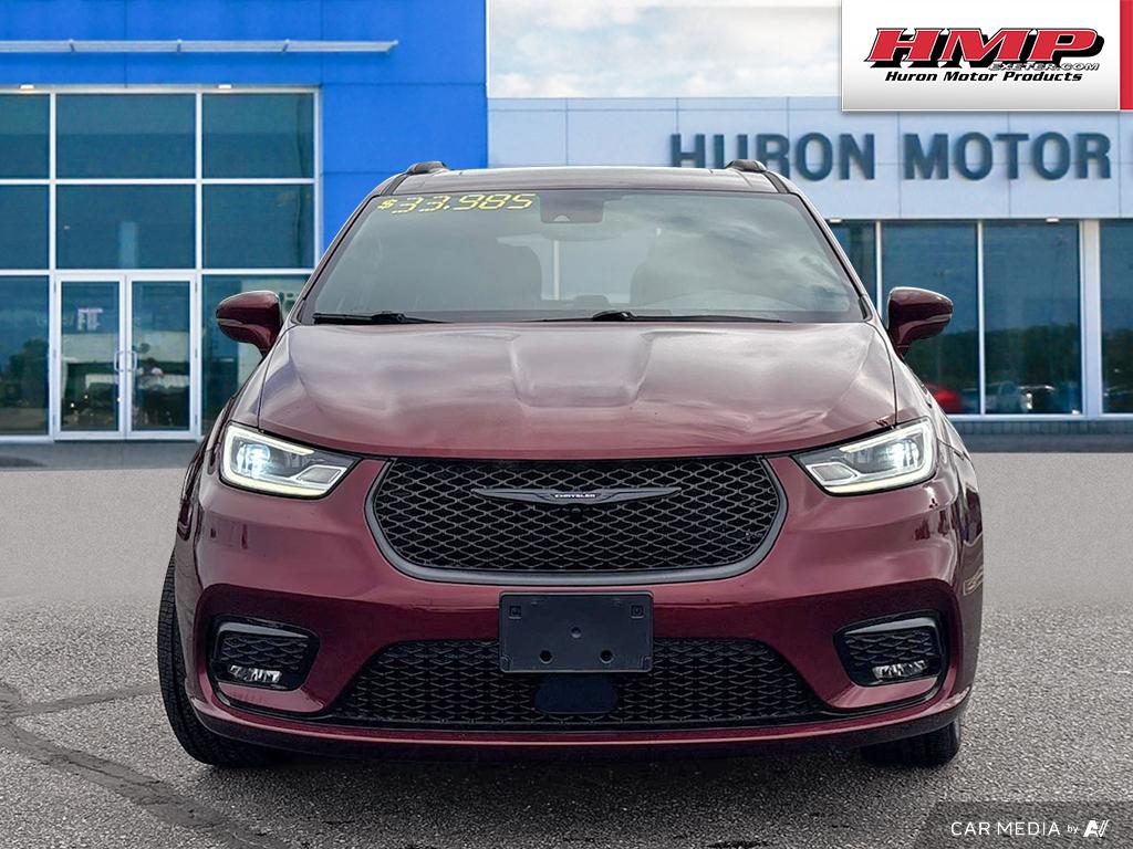 used 2021 Chrysler Pacifica car, priced at $34,284