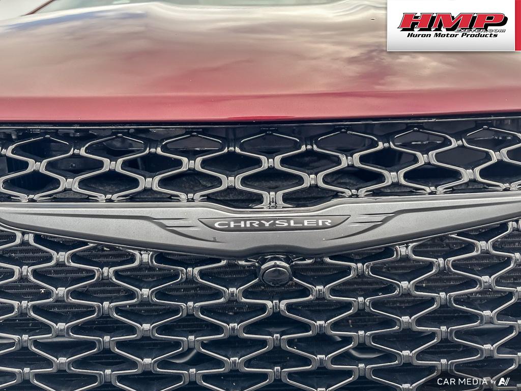 used 2021 Chrysler Pacifica car, priced at $34,284