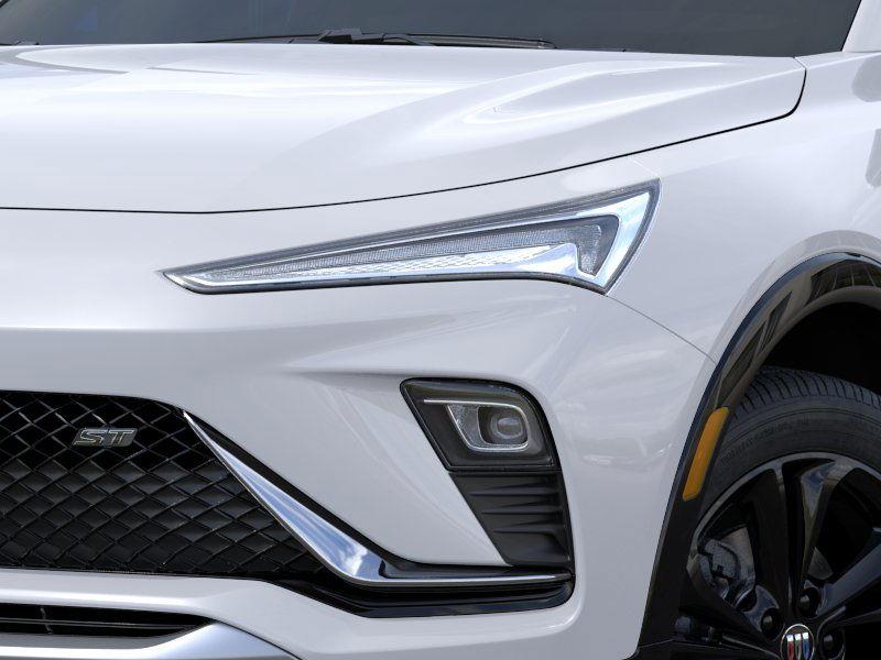 new 2025 Buick Envista car, priced at $33,498