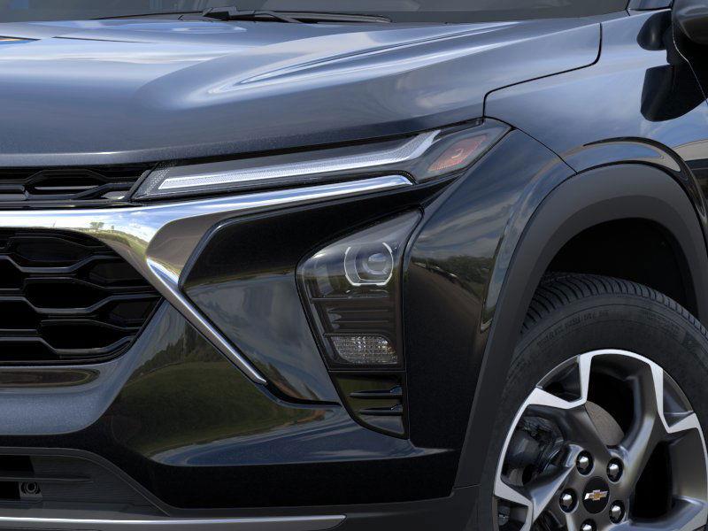 new 2025 Chevrolet Trax car, priced at $30,978