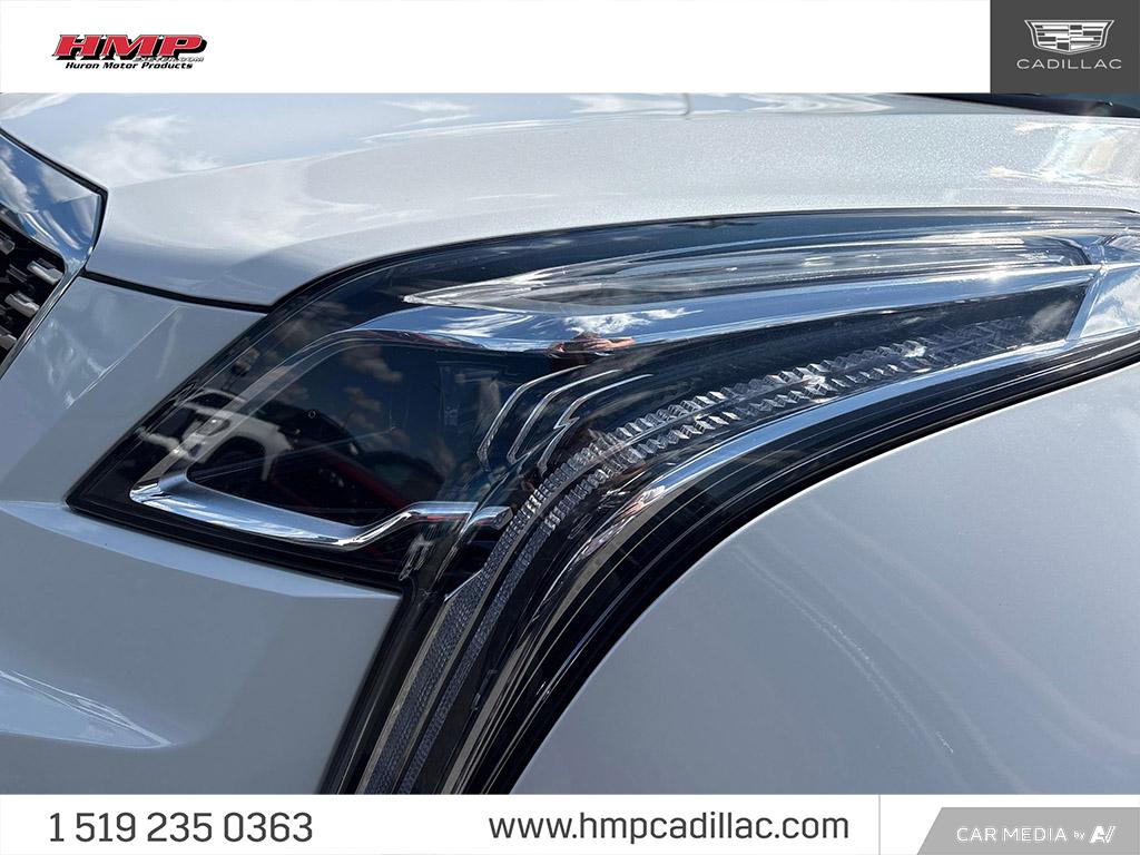 used 2022 Cadillac XT5 car, priced at $41,284