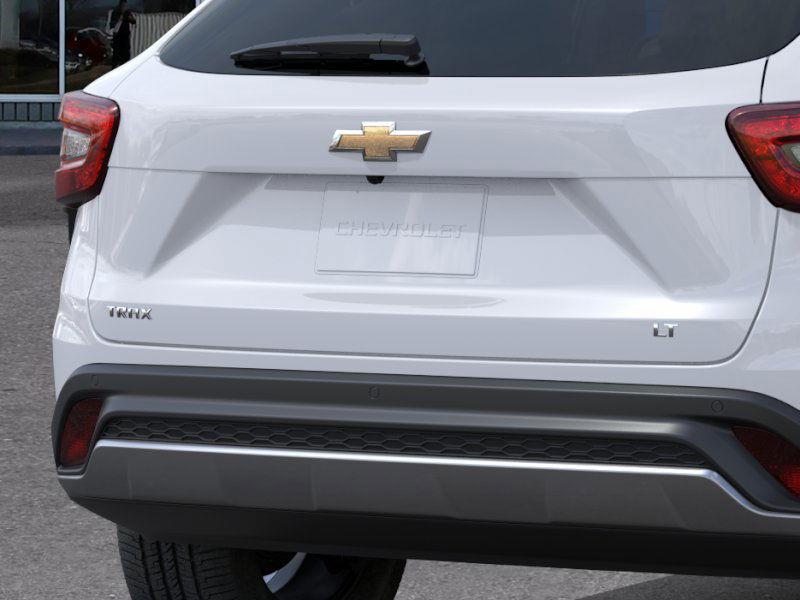 new 2025 Chevrolet Trax car, priced at $30,198