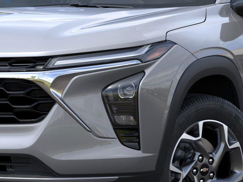 new 2025 Chevrolet Trax car, priced at $31,048