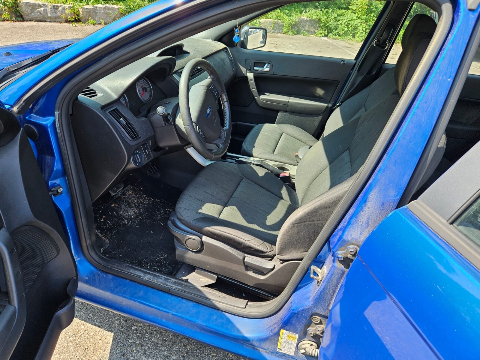 used 2010 Ford Focus car, priced at $3,998