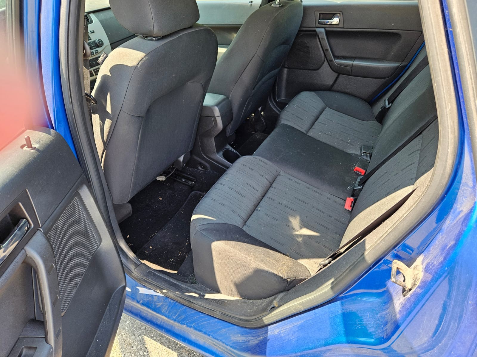 used 2010 Ford Focus car, priced at $3,998