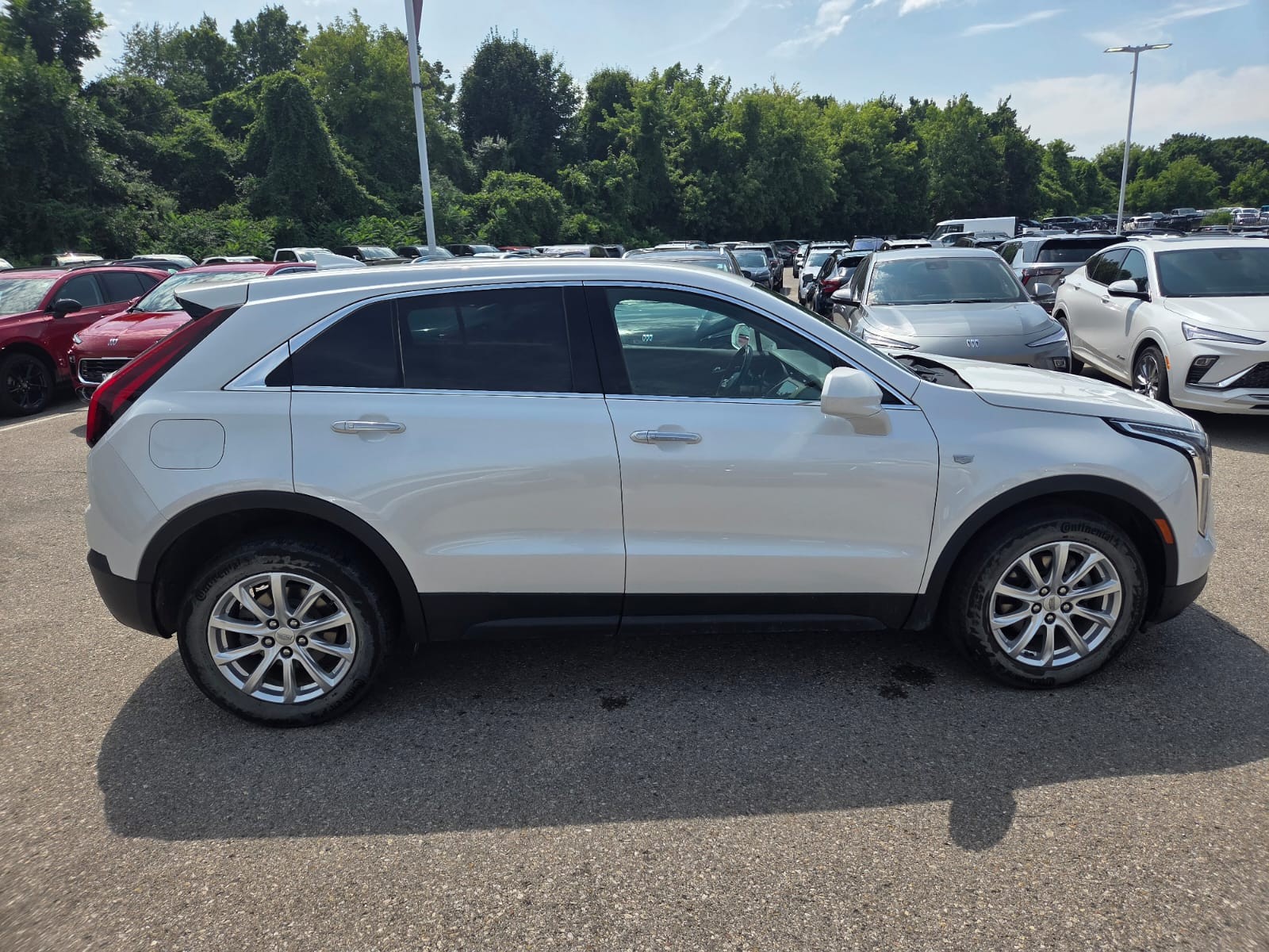used 2020 Cadillac XT4 car, priced at $26,898